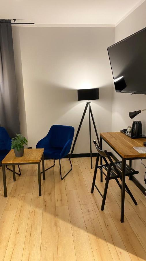 Zajazd Valentino / Listopadowa 55 Tomaszów Lubelski Esterno foto